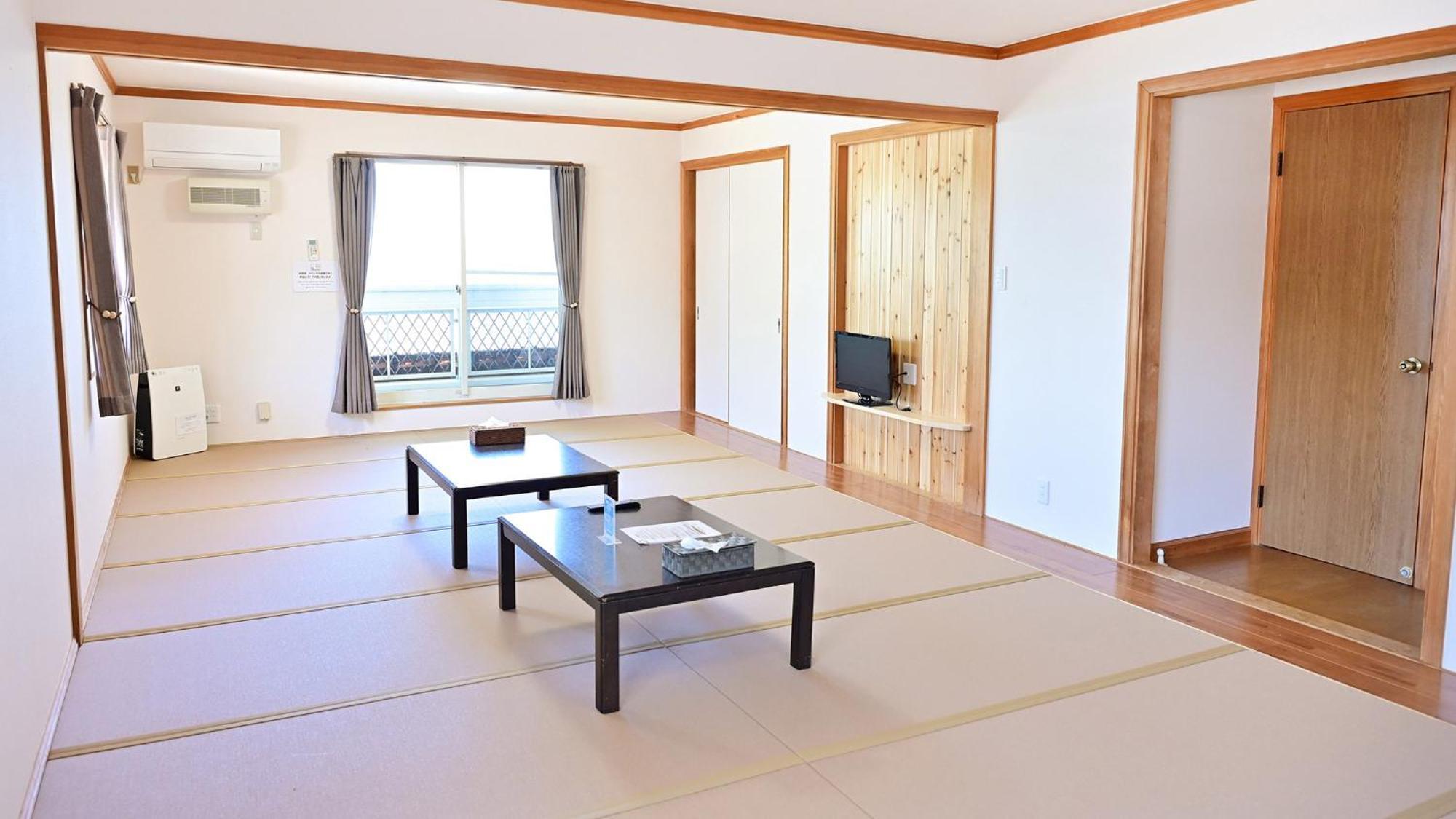 Biwa-Lakeside Cottage B B Dylan Minamikomatsu 객실 사진
